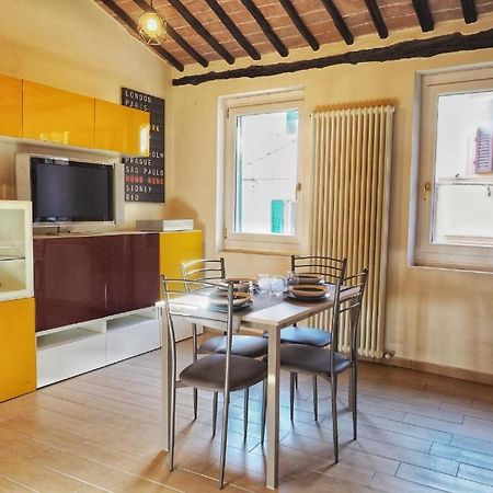 Contrada House By Francigenaapartments Siena Exterior photo